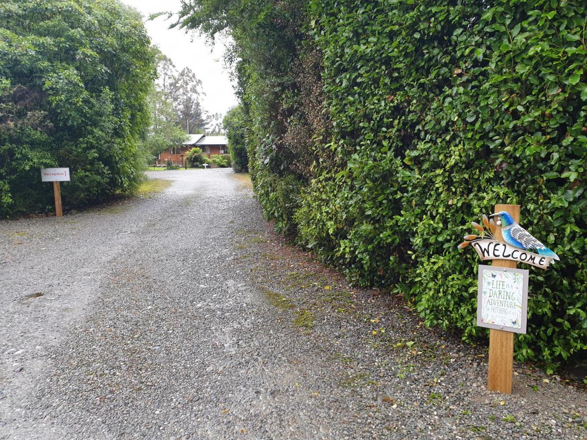Lake Brunner Country Motel & Holiday Park Moana Exteriör bild